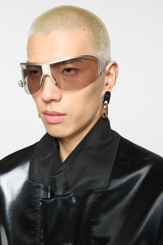 Chain lock earring, Silver, 2000x