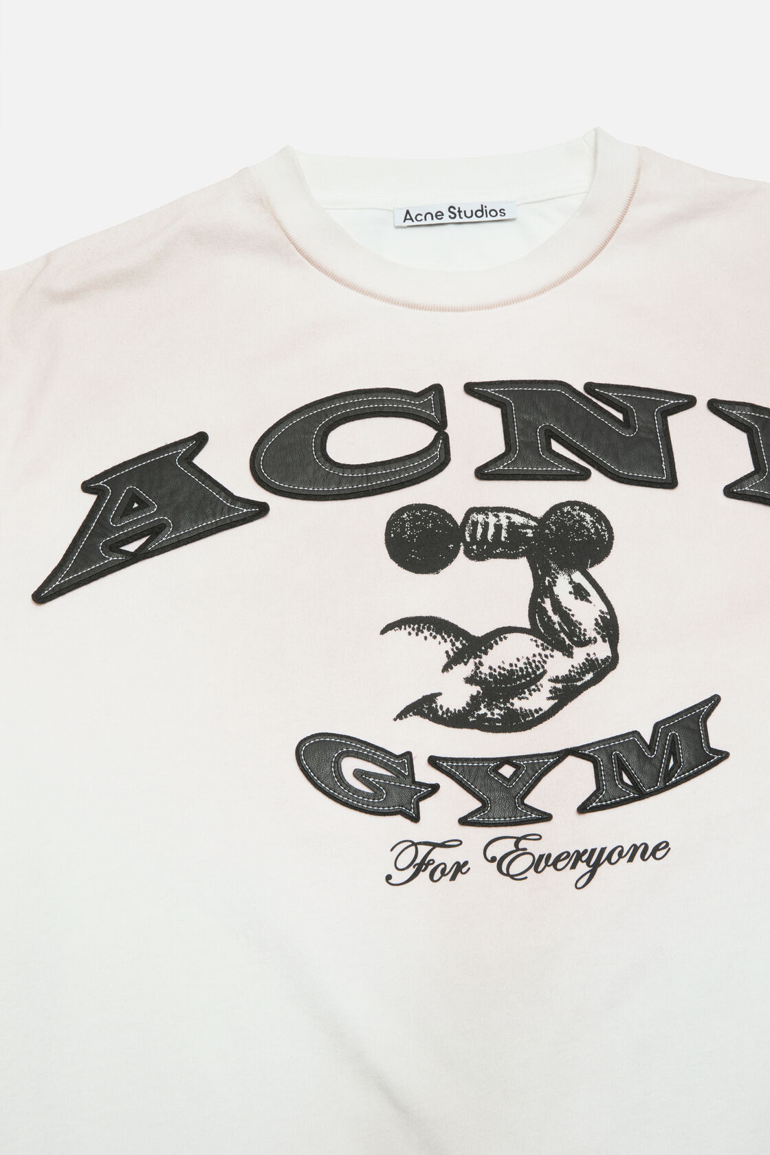 Layered logo t-shirt, Dusty white, 2000x