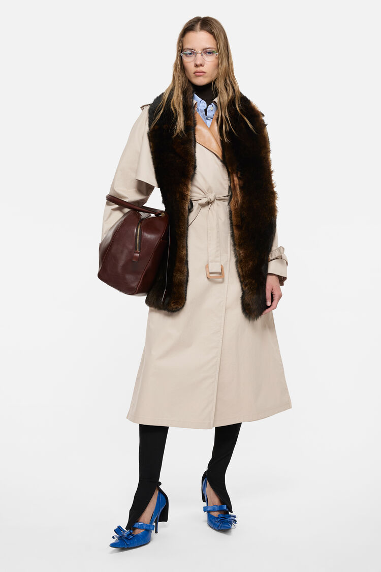 AC-UX-SCAR000048, Rust brown