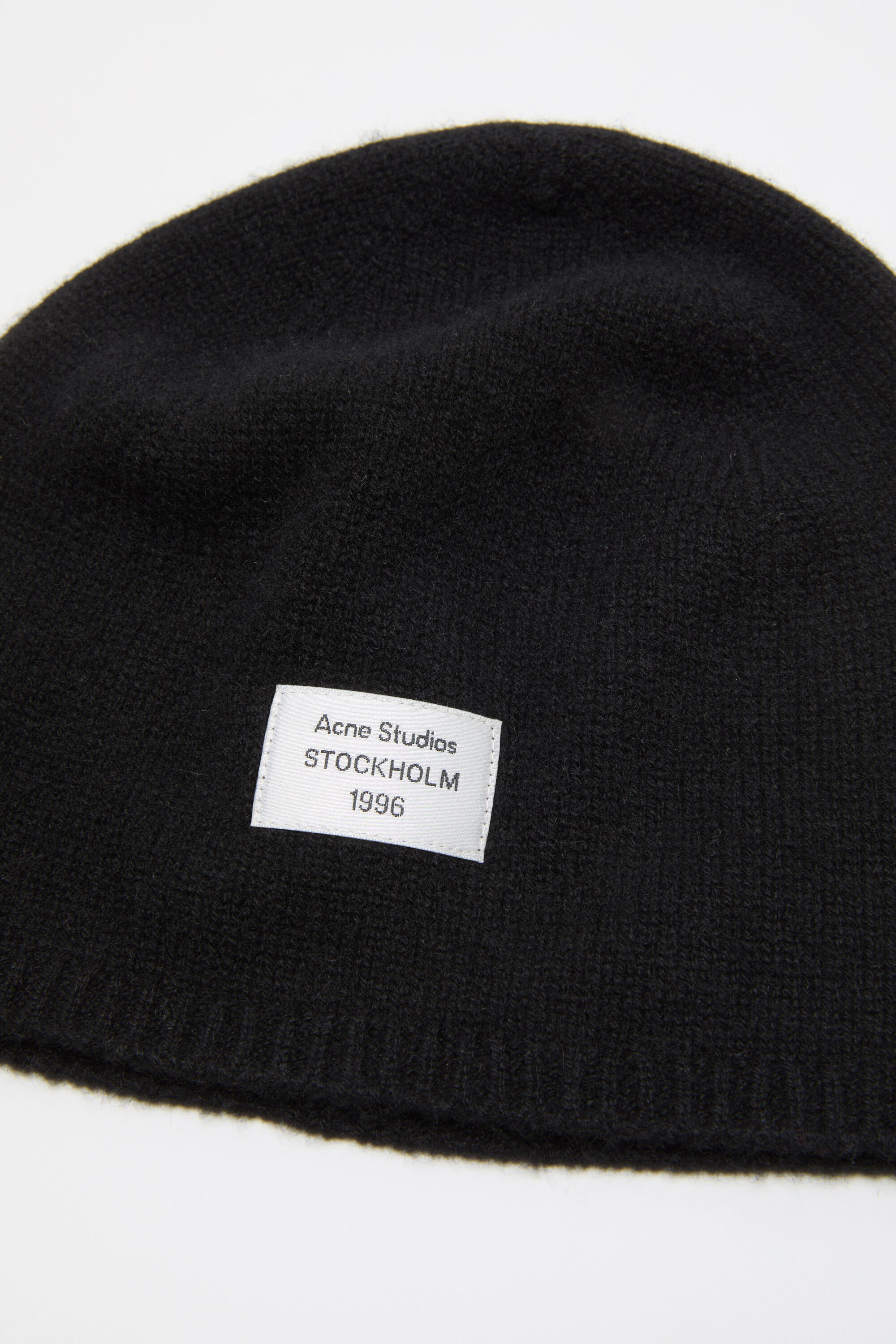 公式オンライン購入 ACNE STUDIOS ラージFACEロゴビーニー Acne