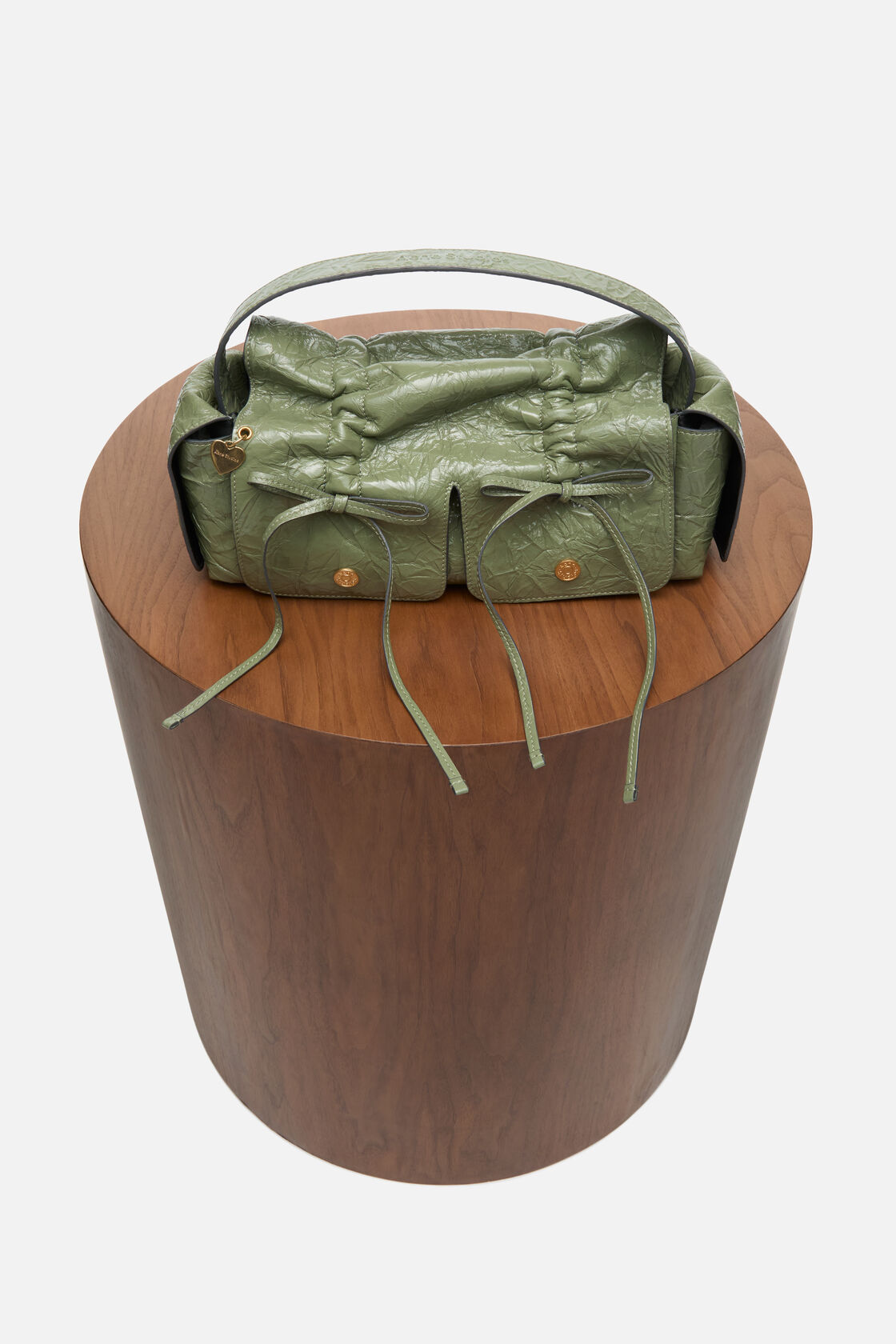 Multipocket shoulder bag, Wheat green, 2000x