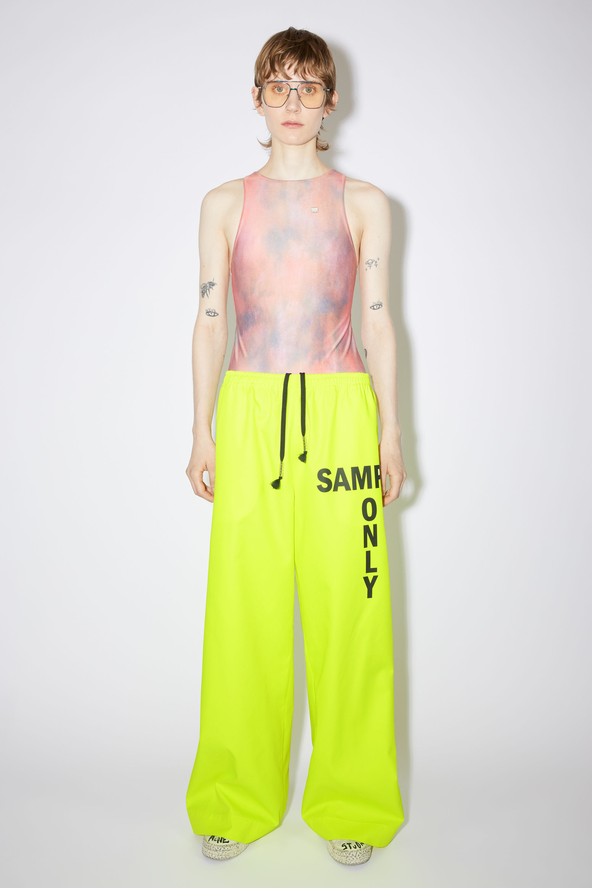 아크네 스튜디오 Acne Studios Casual trousers - Neon yellow