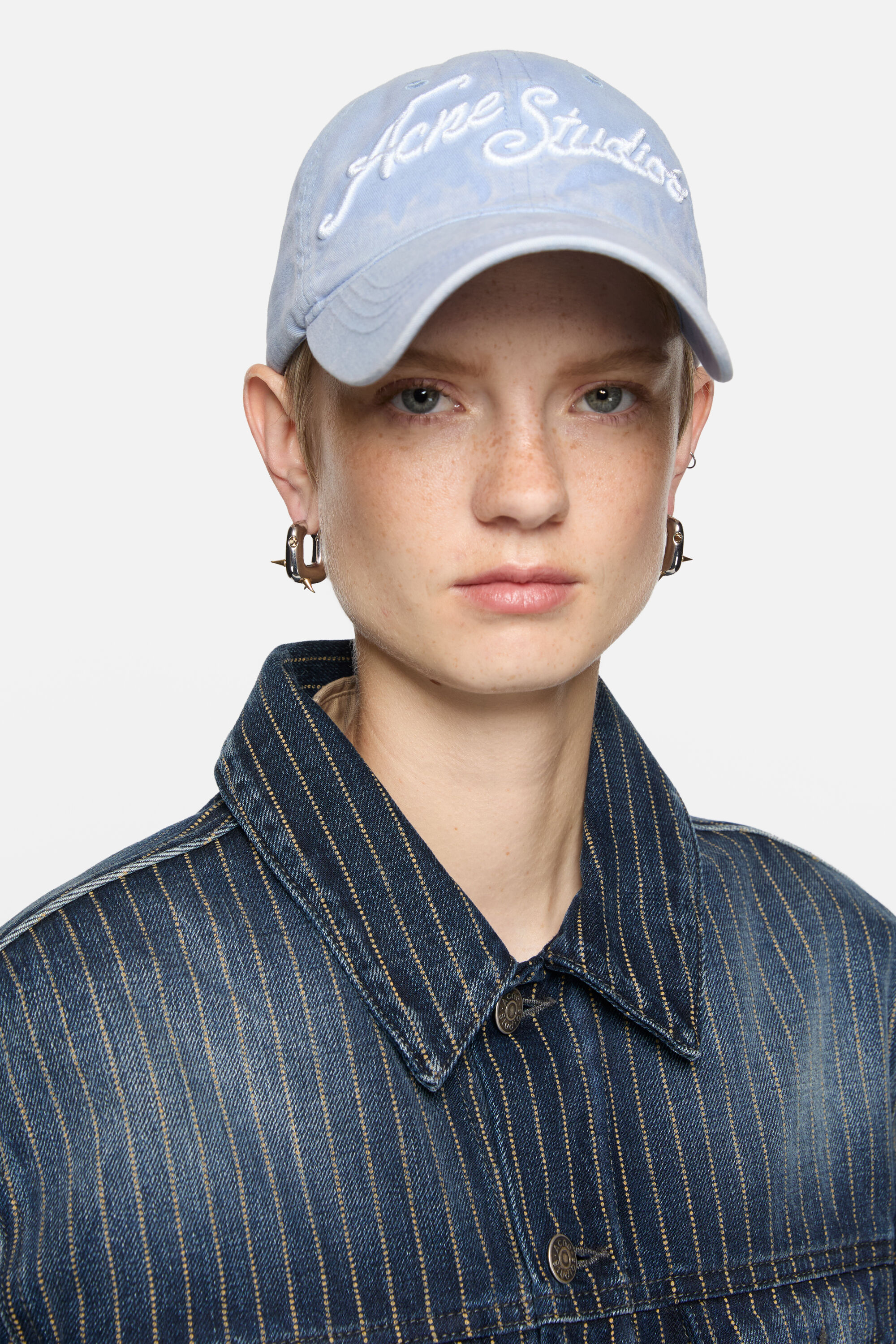 Acne Studios ビニールキャップ Acne Studios - Logo stamp cap - Black