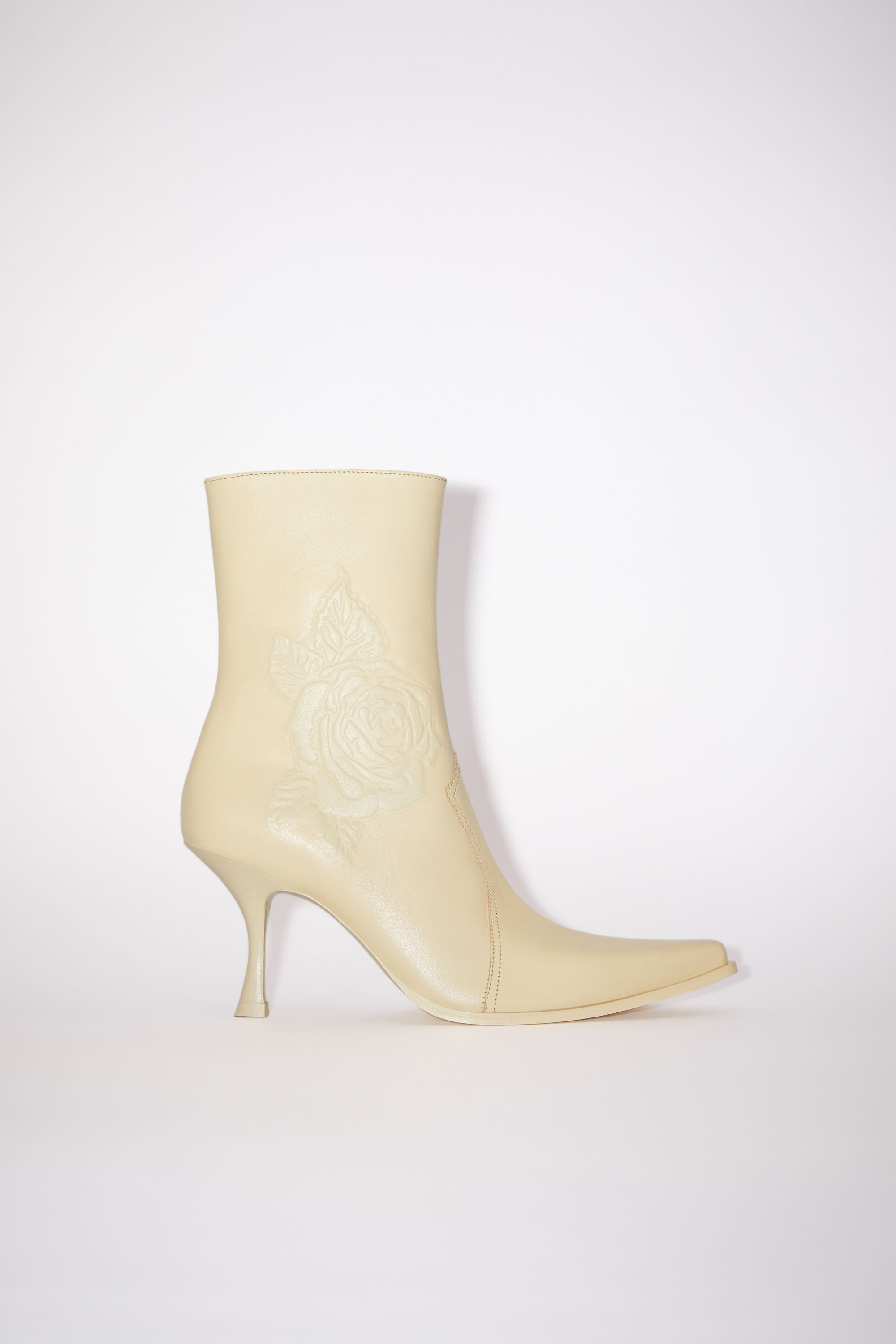 Rio leather ankle boots in beige - Gabriela Hearst | Mytheresa