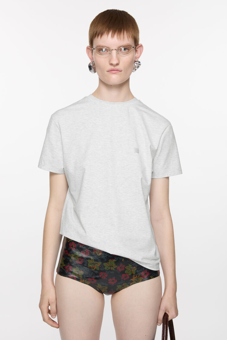 FA-UX-TSHI000328, Pale Grey Melange