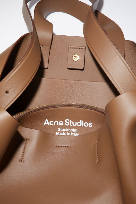 Acne Studios Musubi Midi leather shoulder bag