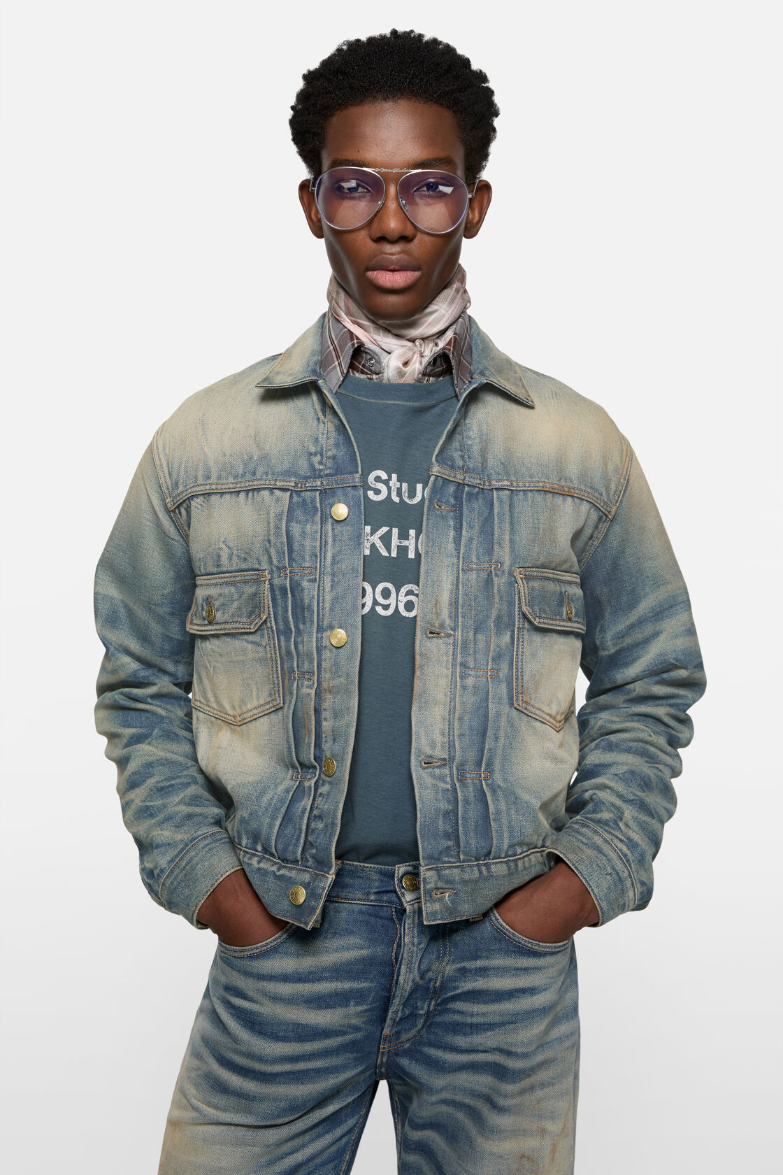 Scraped denim jacket, Mid Blue, 2000x
