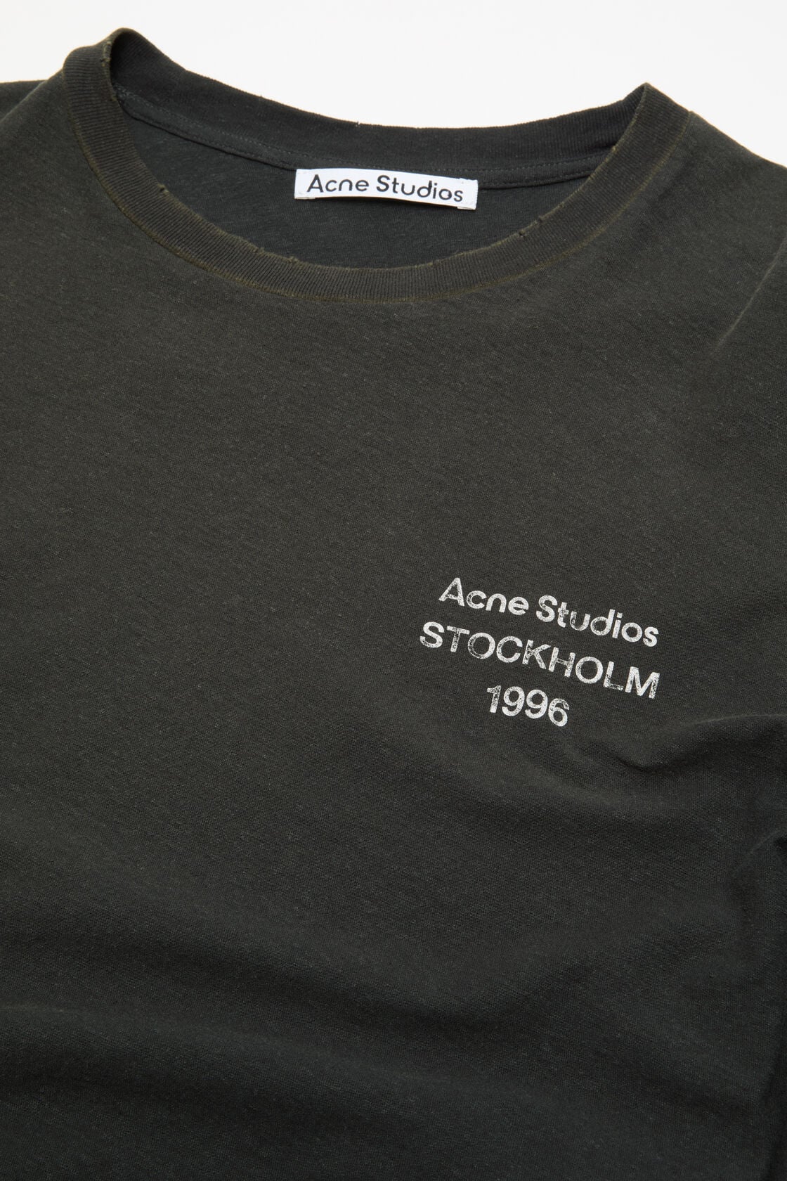 Distressed logo t-shirt, Faded black, 2000x