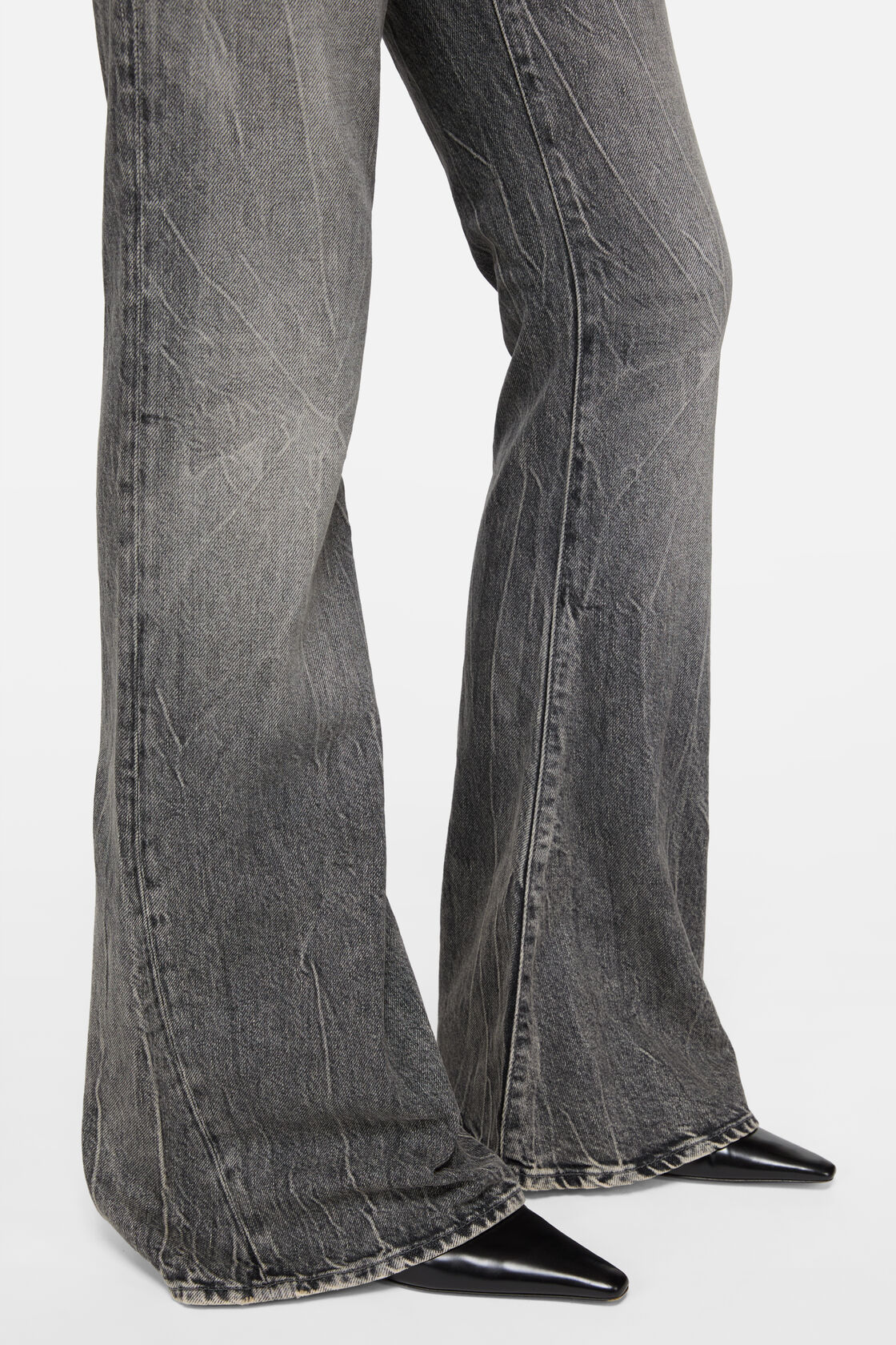 Fitted jeans - 2025F, Washed Black, 2000x