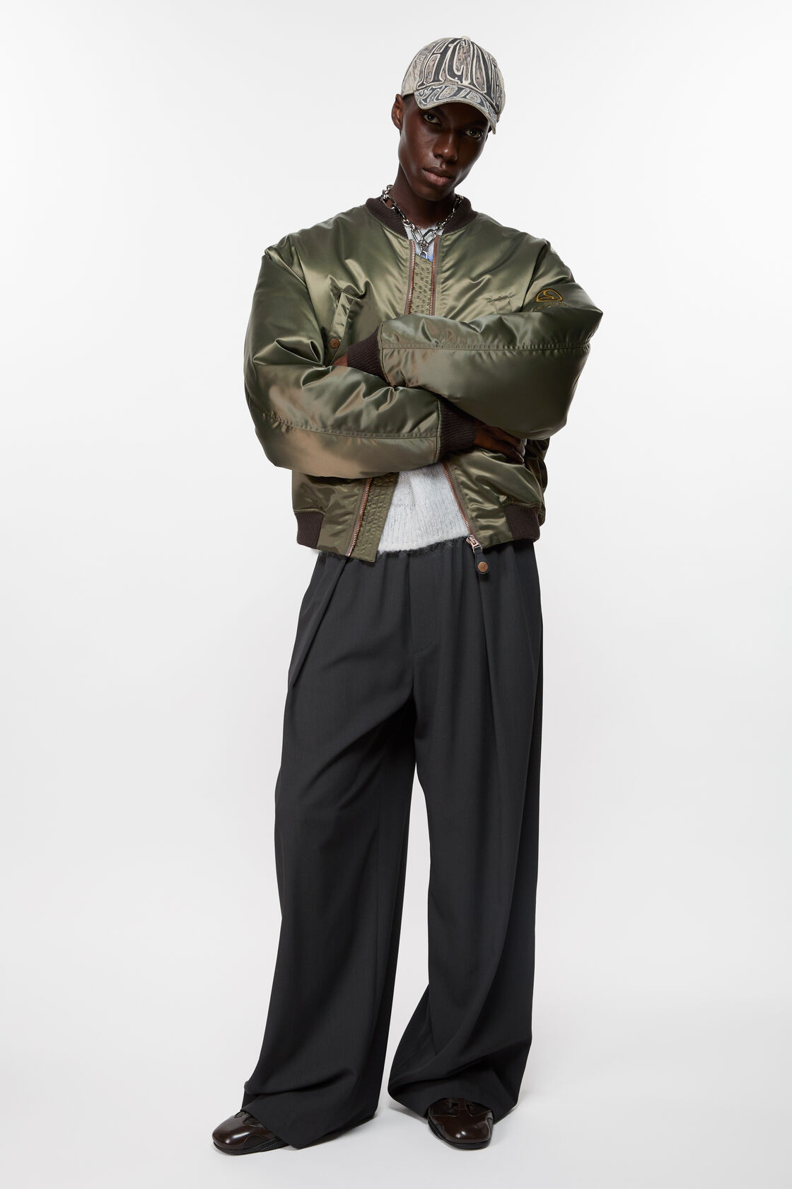 Bomber jacket logogram, Military green, 2000x