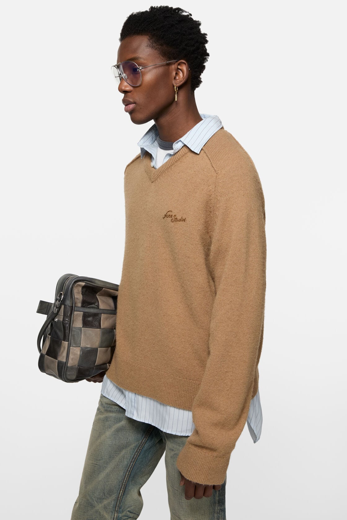 Camel hair v-neck sweater, Light camel, 2000x