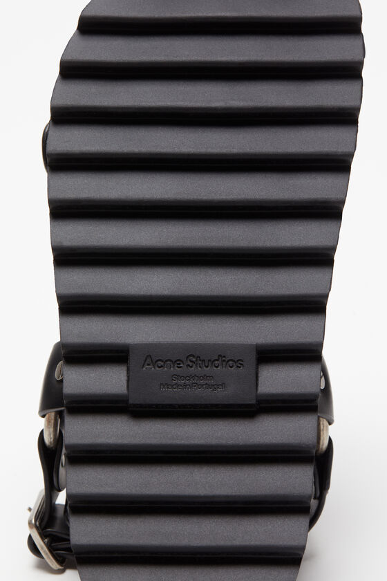 Acne Studios - レザーバックルサンダル - ブラック 