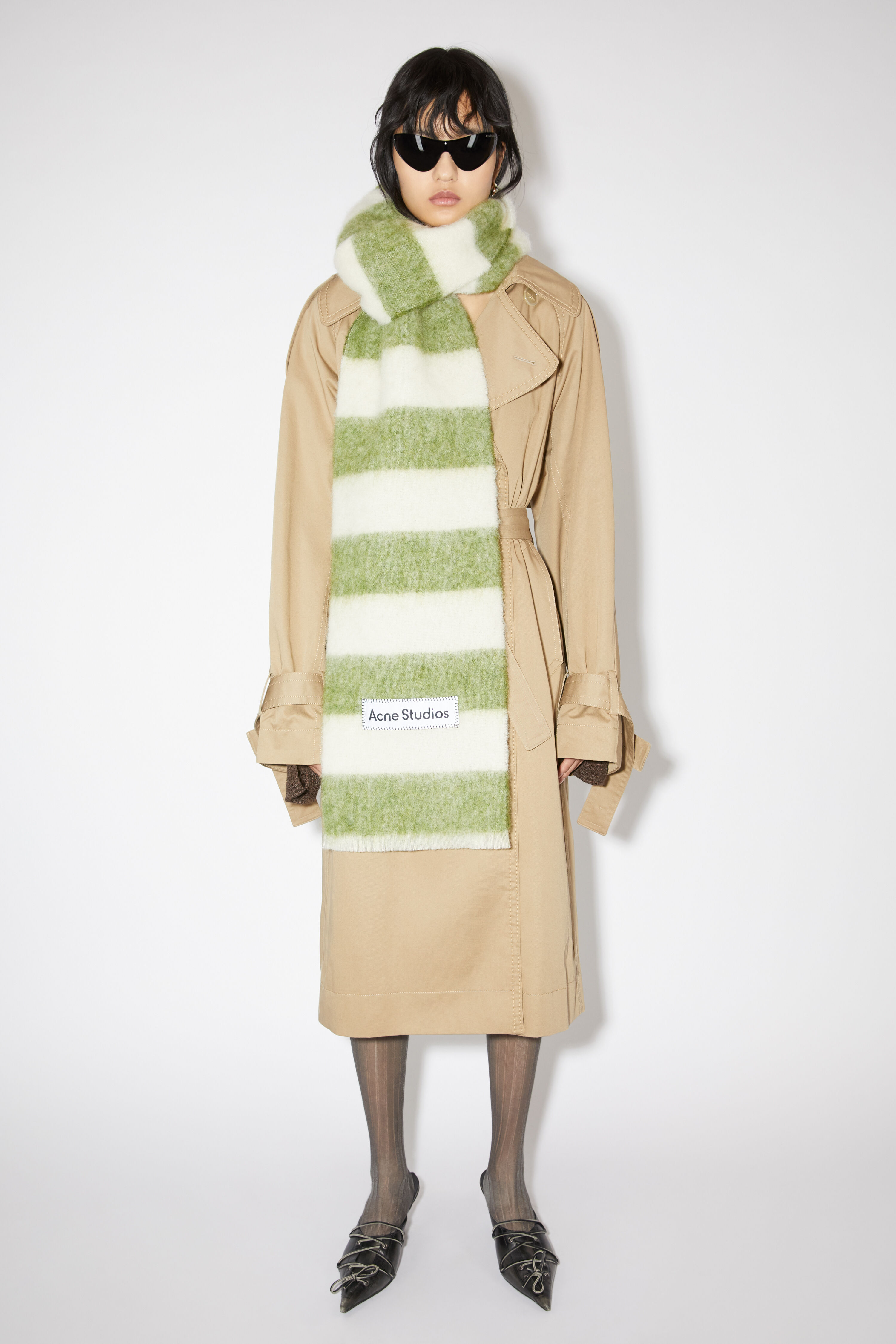 아크네 스튜디오 Acne Studios Wool-blend stripe scarf - Olive green/white