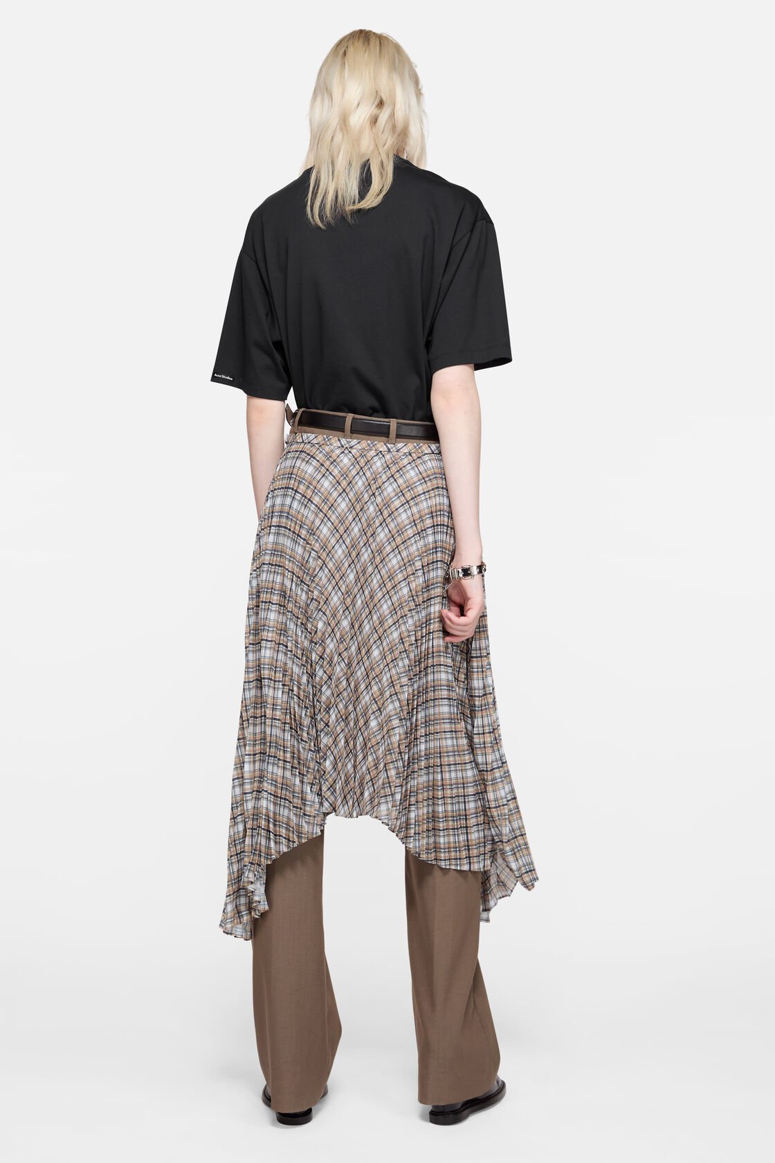 Satin logo t-shirt - relaxed, Black, 2000x