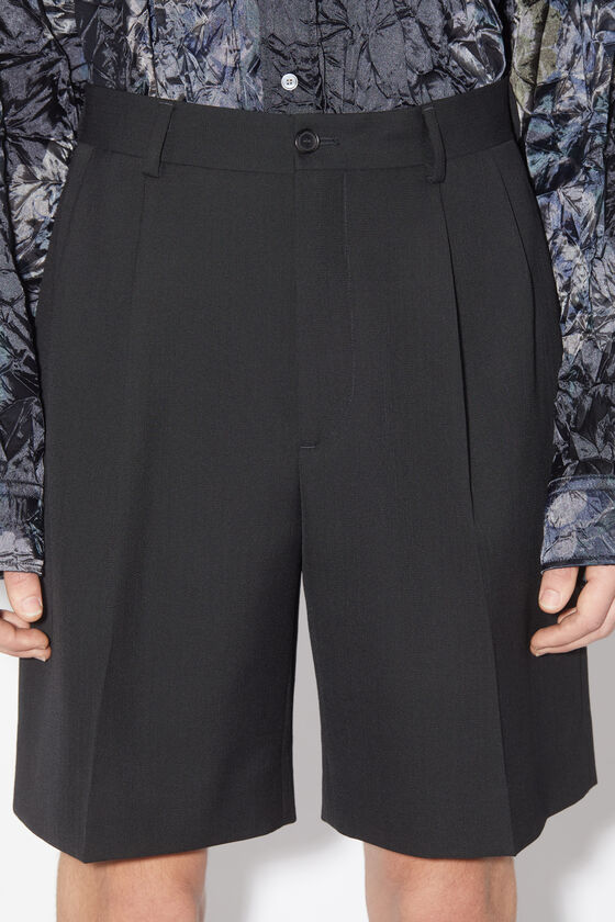Acne Studios】テーラードハーフパンツ