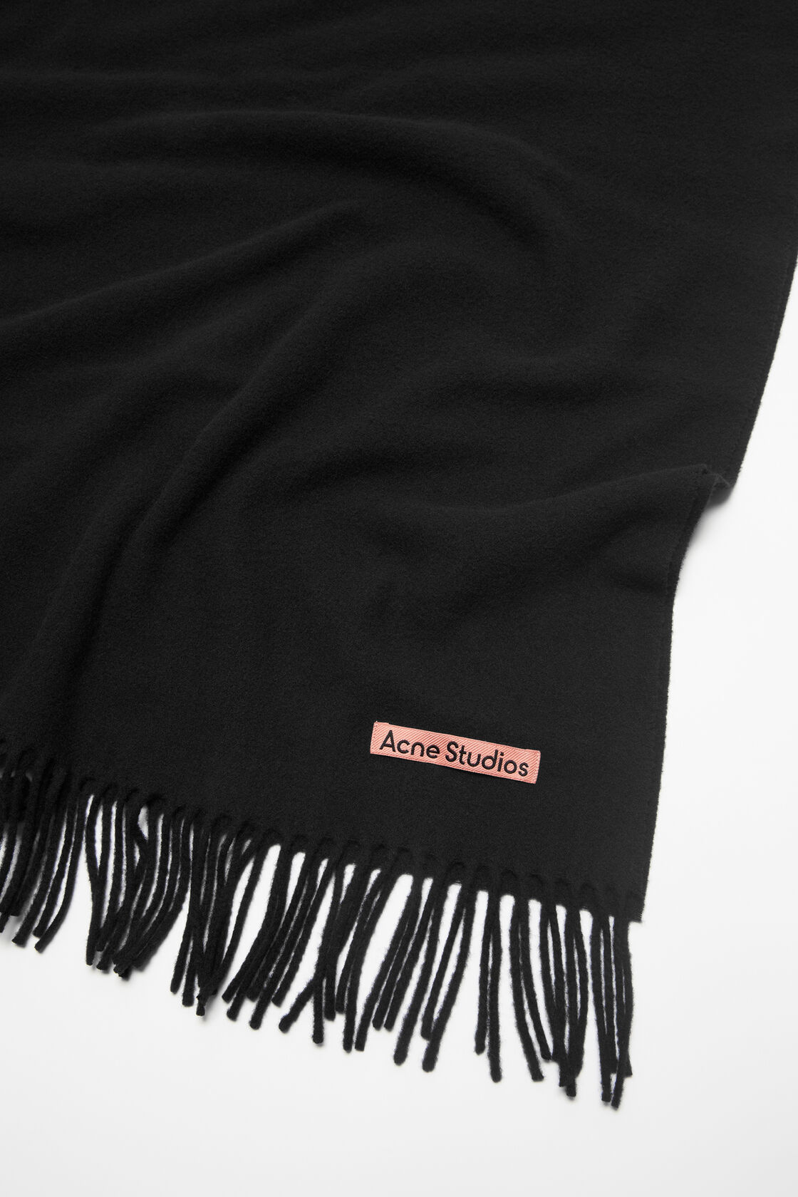 Fringe wool scarf - oversized, Black, 2000x
