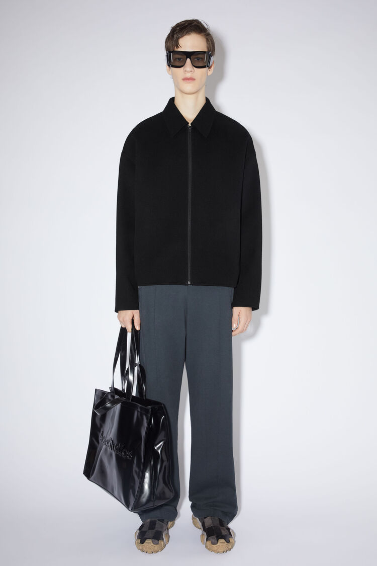 FN-MN-OUTW000787, Black