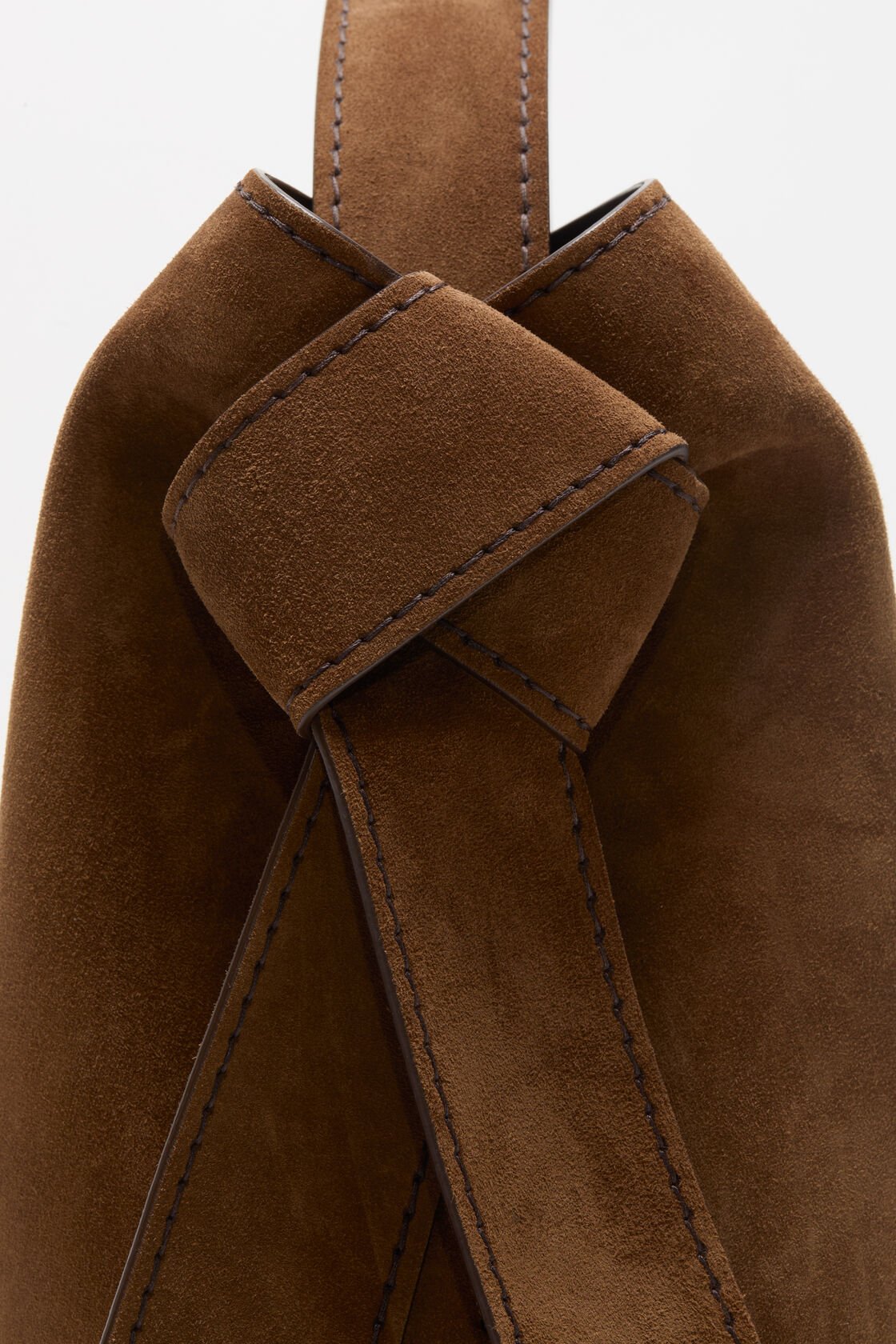 Musubi suede midi bag, Cognac brown, 2000x