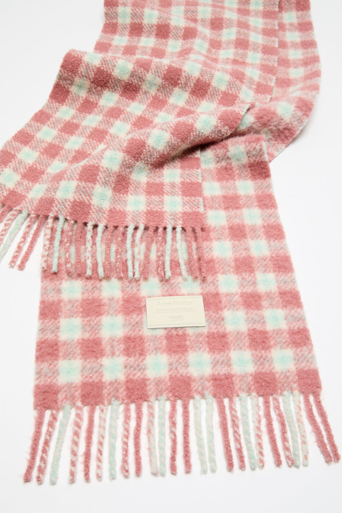 Checked logo scarf, Pink/blue, 2000x