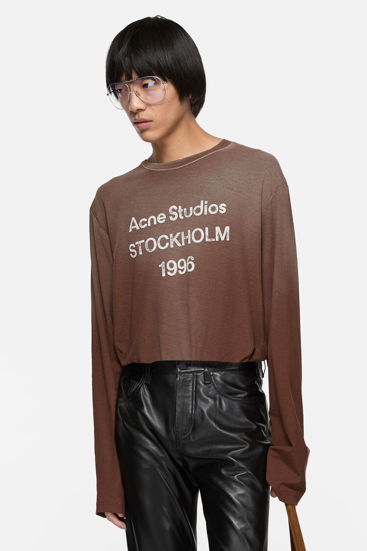 FN-UX-TSHI000016, Chocolate brown