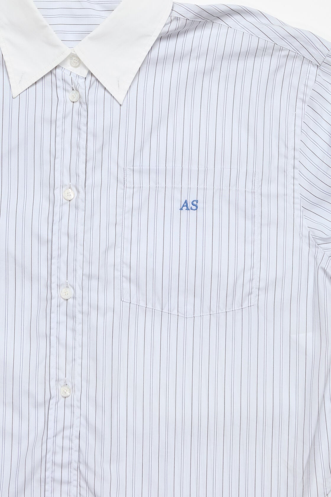 Pinstripe button-up shirt, White/blue, 2000x