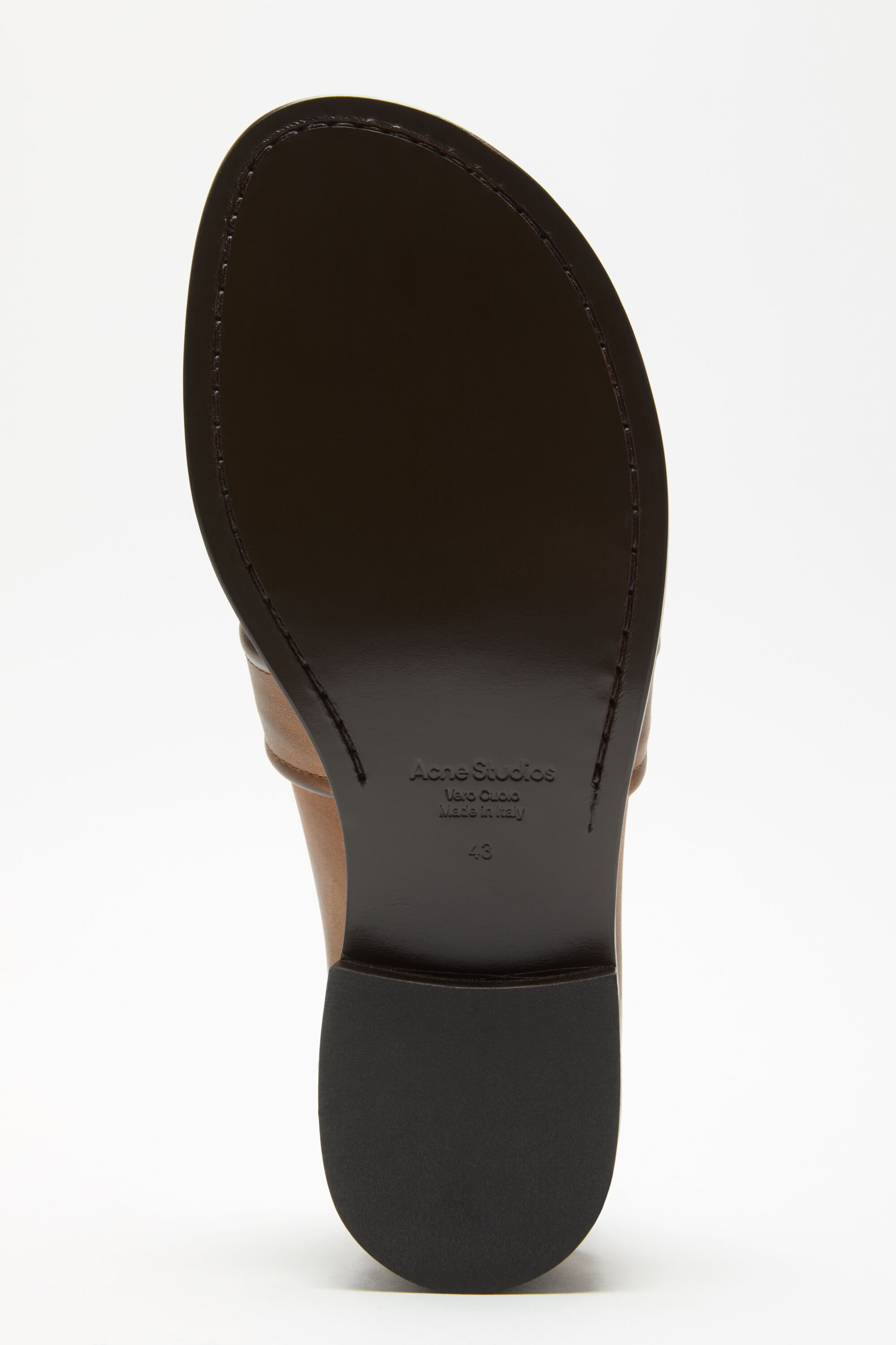 Acne Studios - Vintage leather loafers - Brown