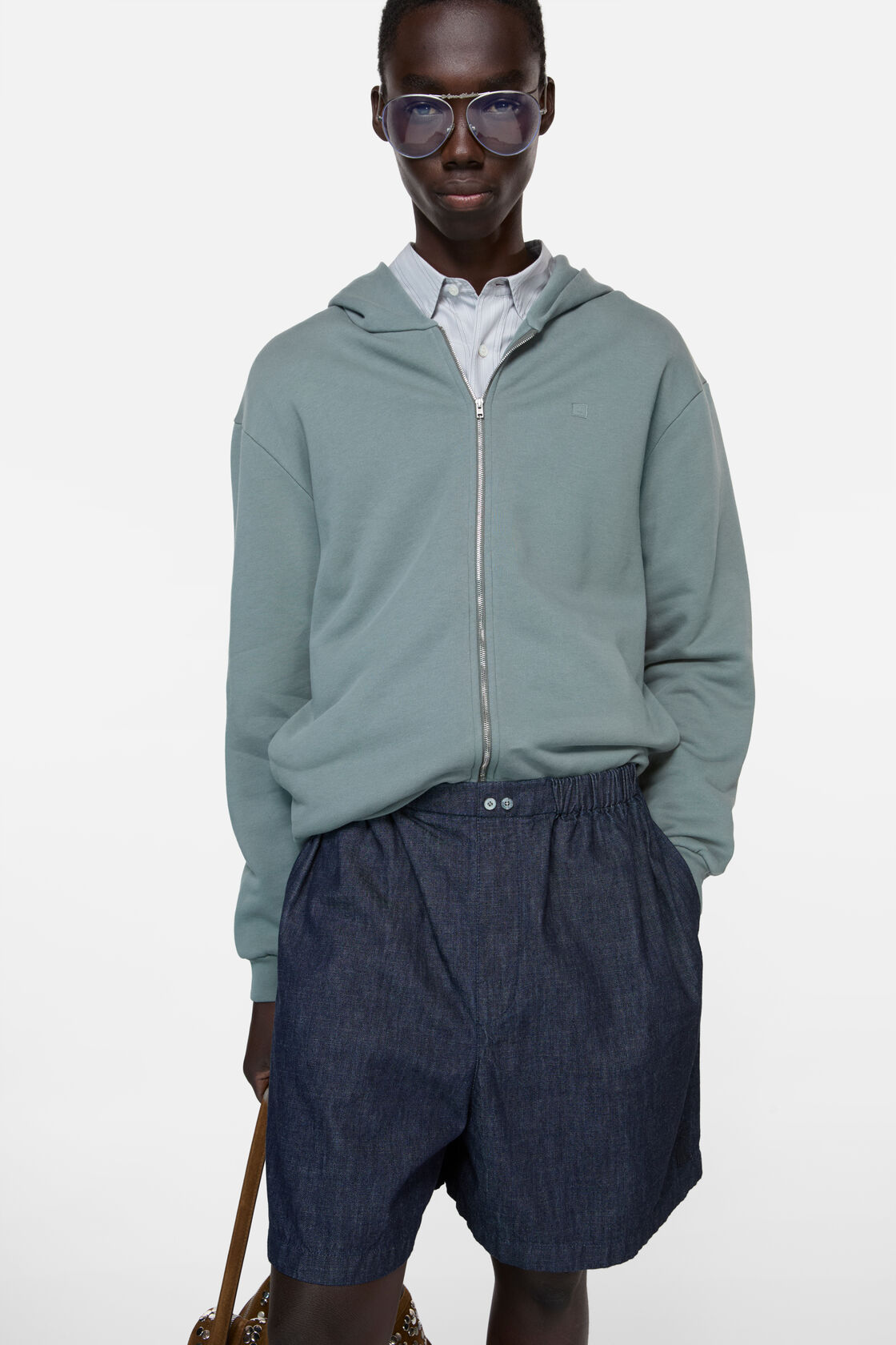 Casual denim shorts, Mid blue, 2000x