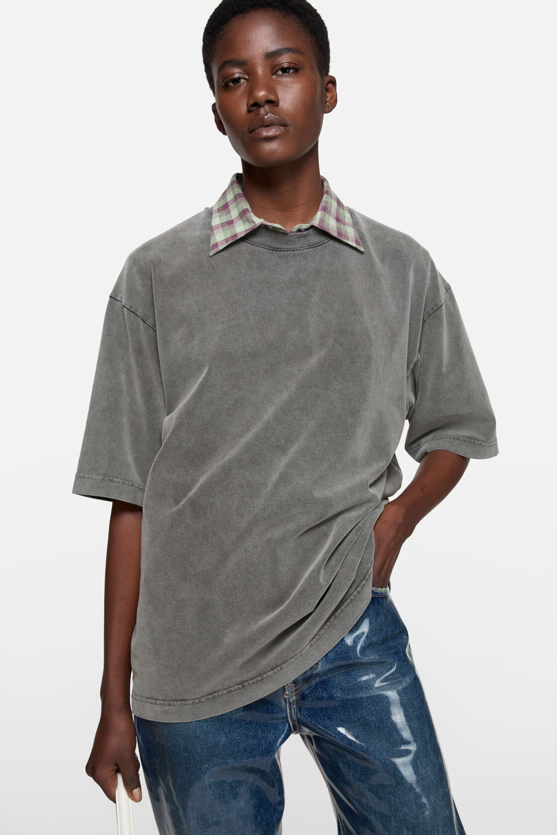 Crew neck t-shirt - Relaxed unisex fit, Faded black, 2000x