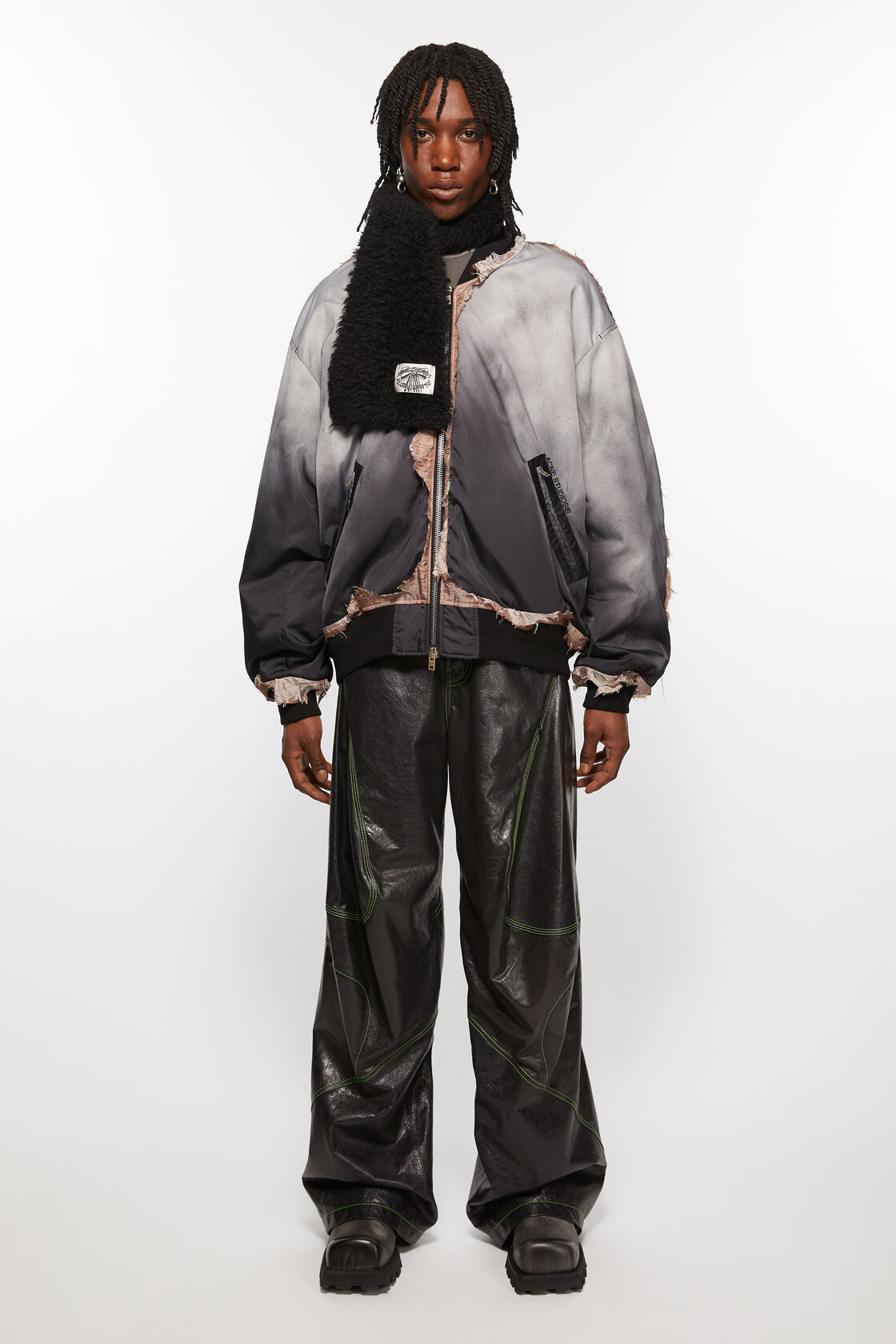 Fluffy scarf - Narrow, Black, 2000x