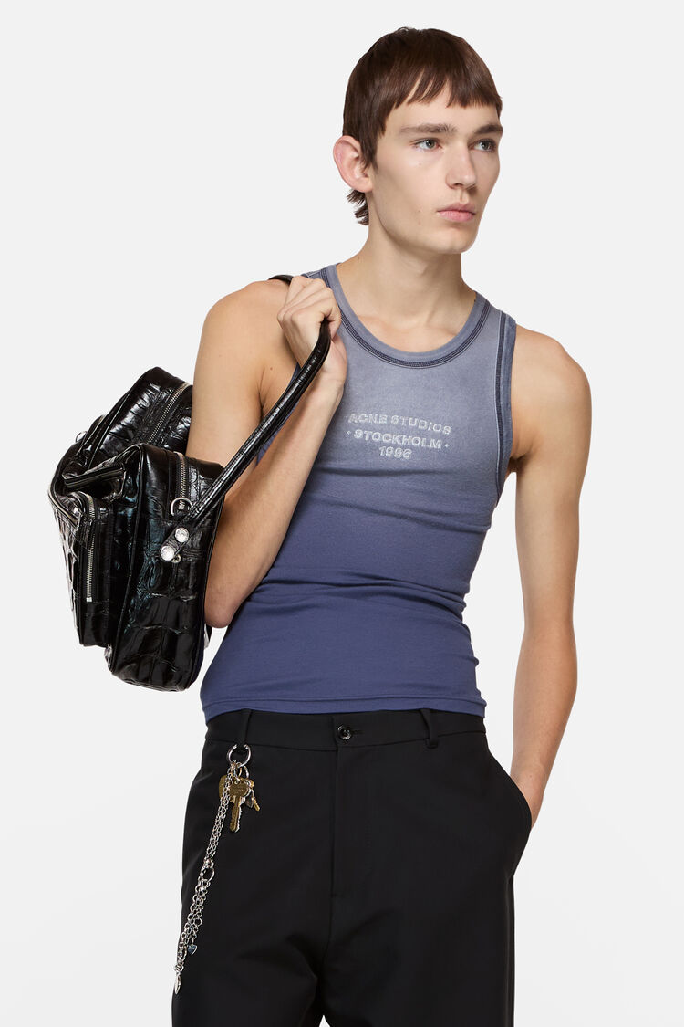 FN-UX-TSHI000270, 海军蓝