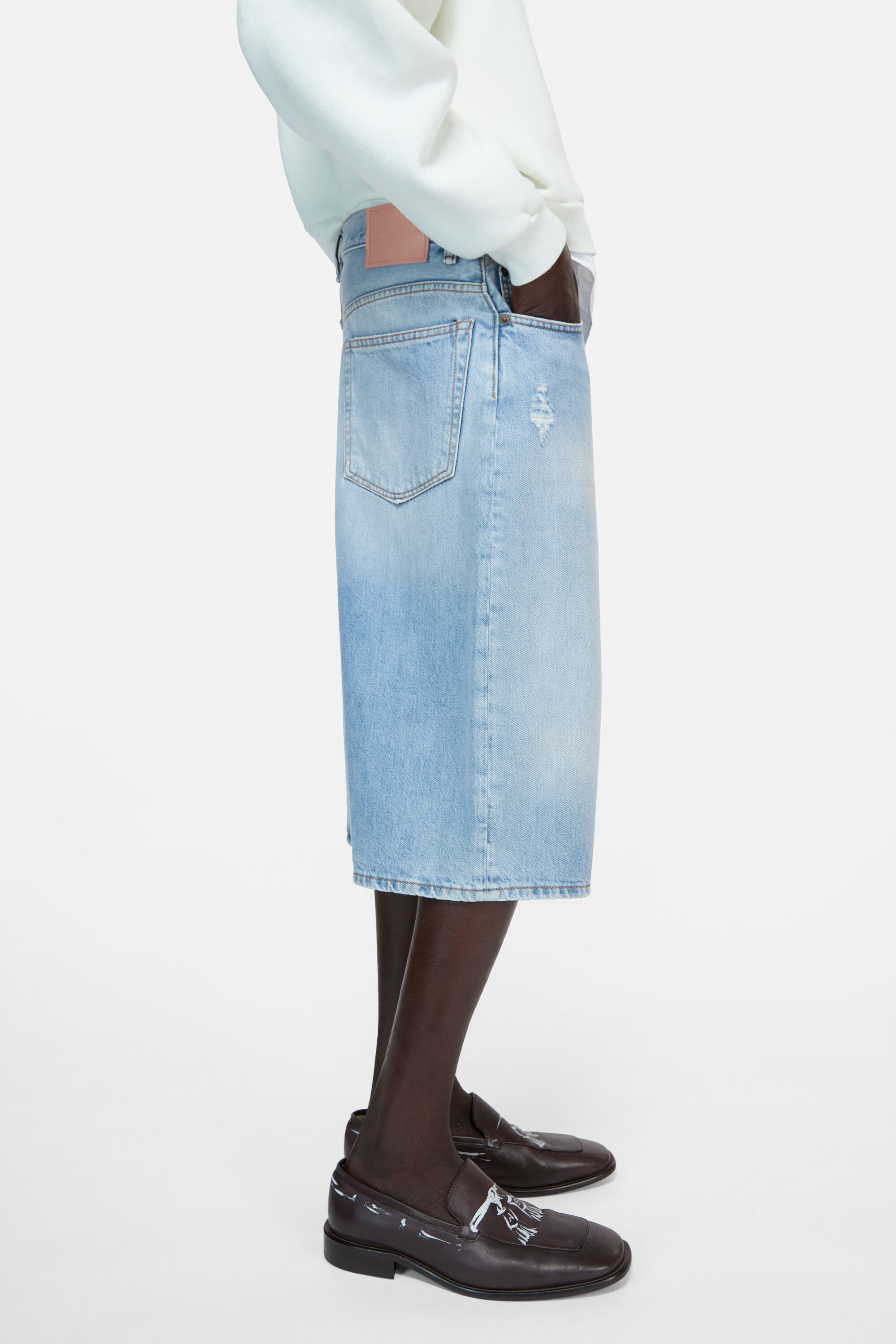 acne studios プリントデニム デニムショーツ Acne Studios ストレート デニムショーツ | ブルー | FARFETCH JP