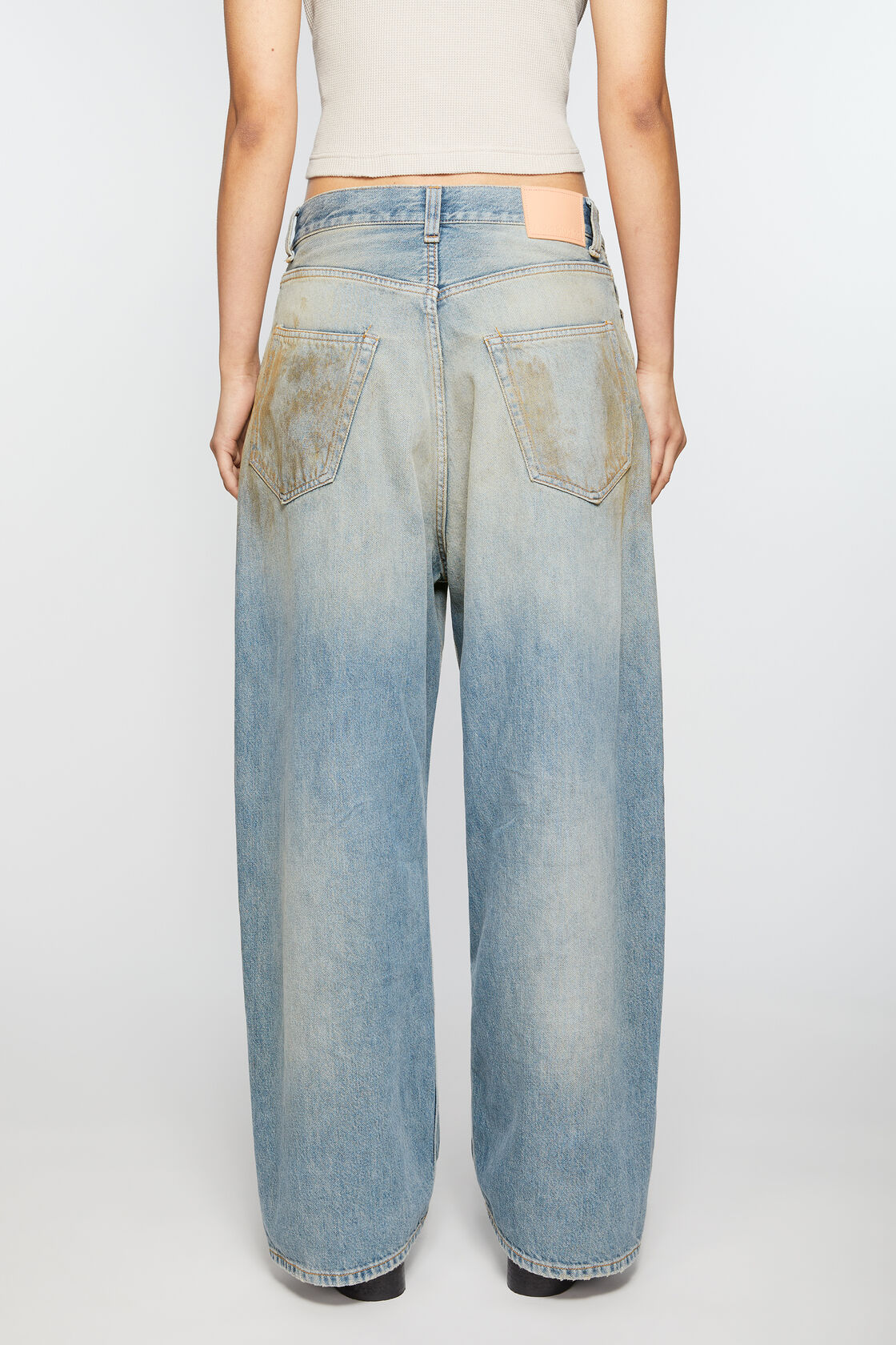 Loose fit jeans - 2023, Mid Blue, 2000x