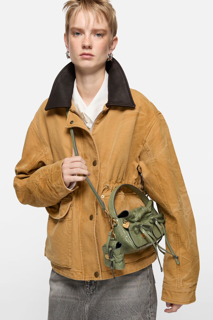 Multipocket Pocket Crinkled patent, Wheat green