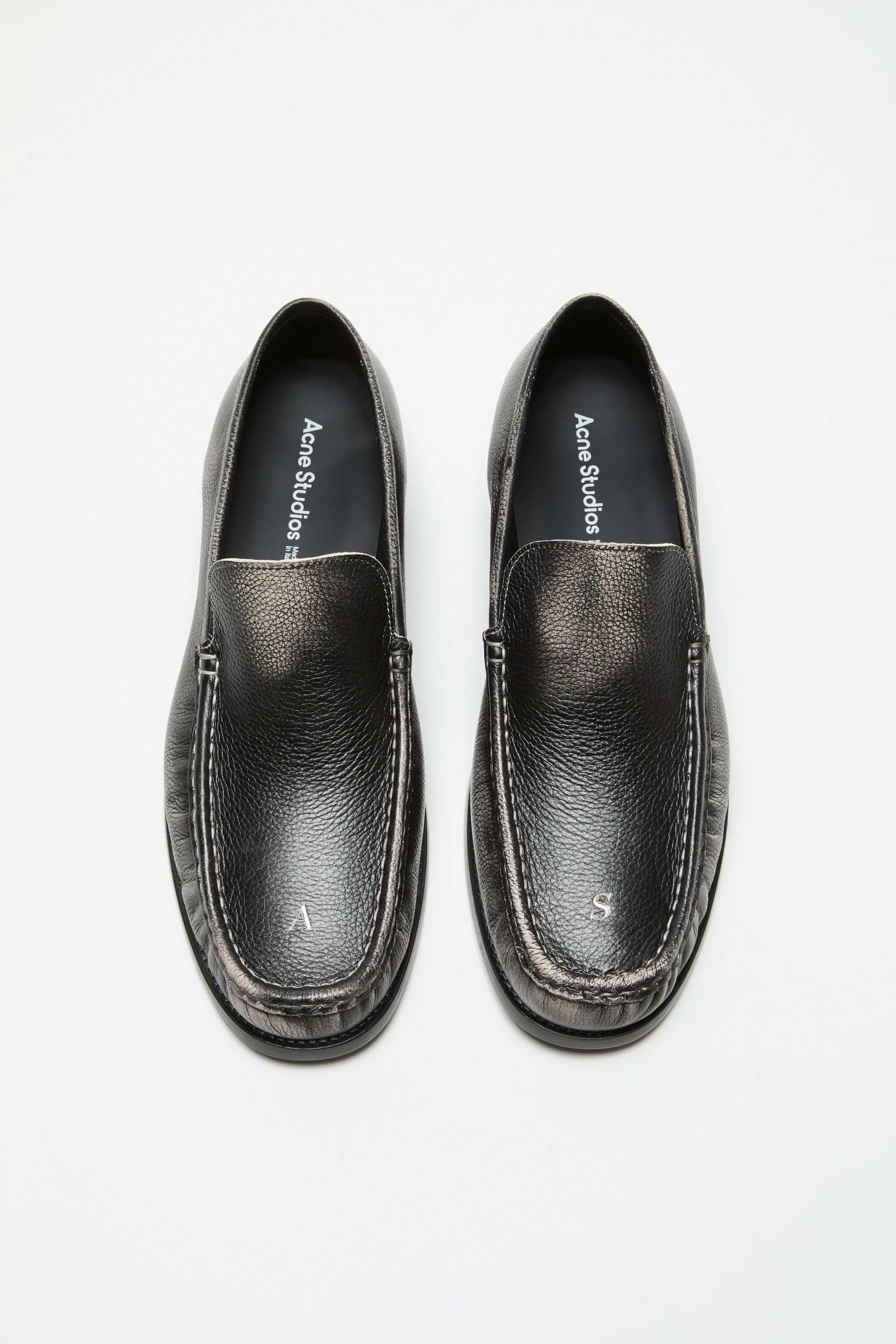 Acne Studios - Painted leather loafers - White/black