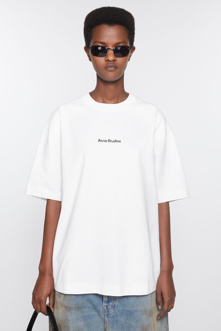 FN-UX-TSHI000051, Bianco ottico