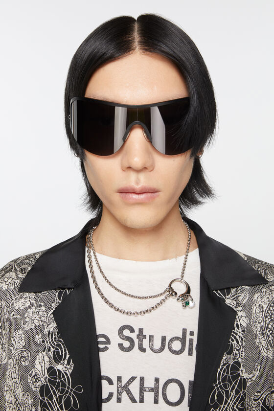 Acne Studios - Multi-chain charm necklace - Silver/green