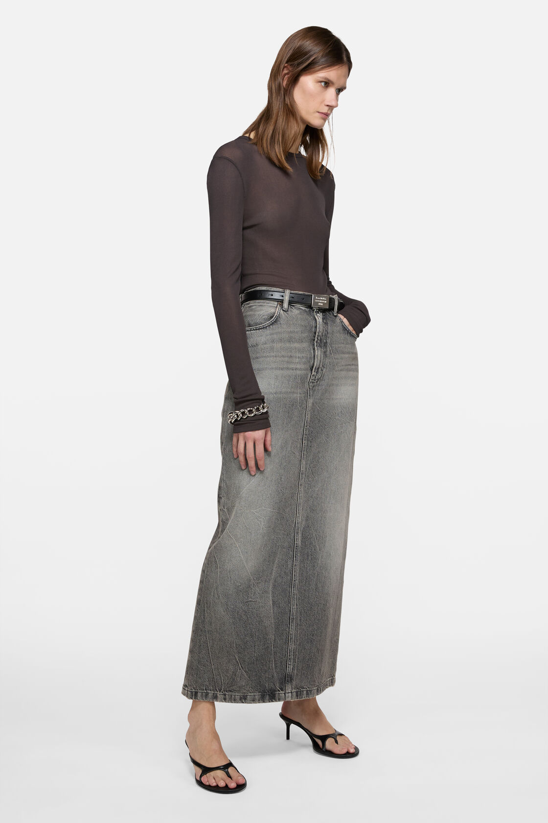 Thin long-sleeve t-shirt, Dark brown, 2000x