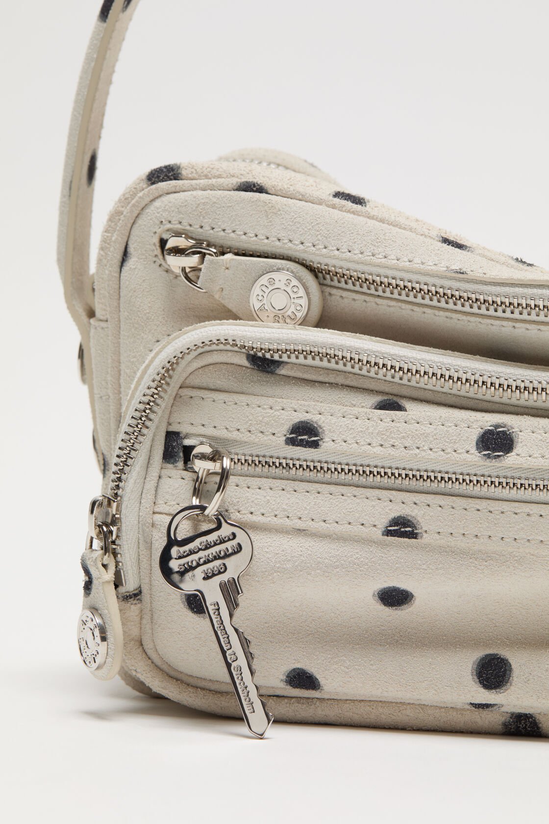 Camero Party shoulder bag, White, 2000x