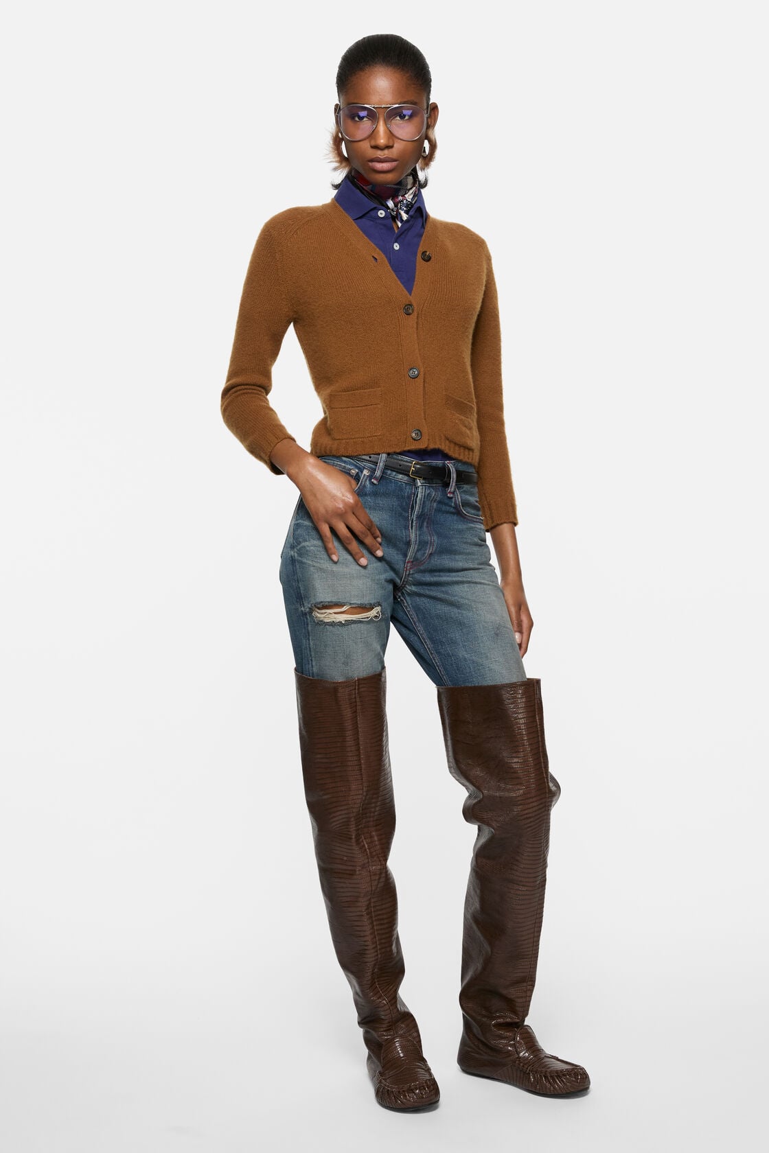 Cashmere V-Neck Cardigan, Mid brown, 2000x