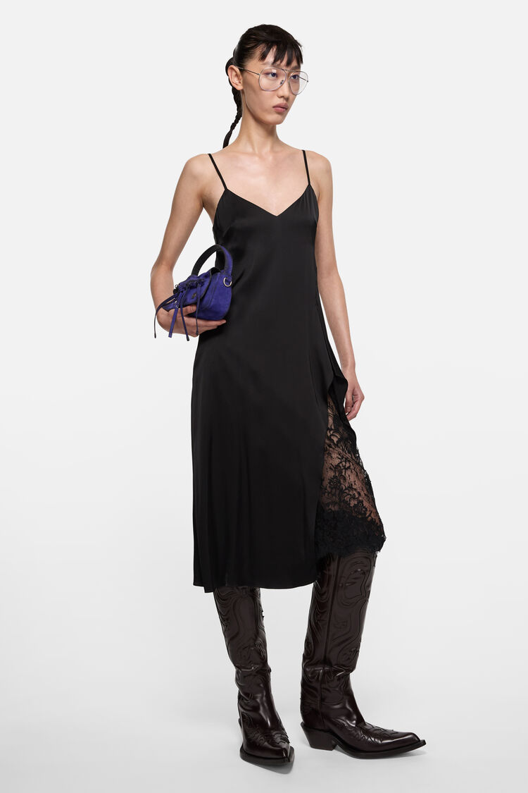 RW-WN-DRES000022, Black