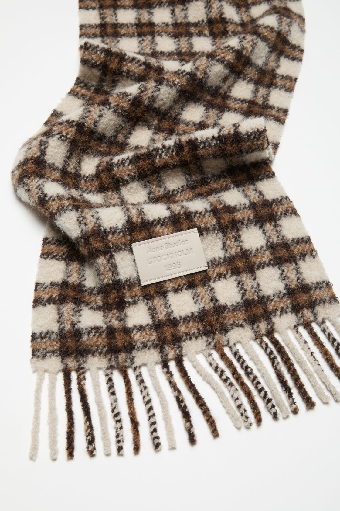 Checked logo scarf, Beige/brown, 2000x