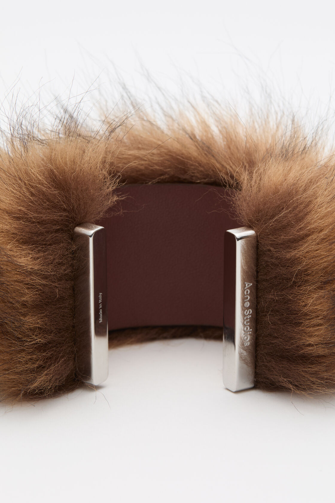 Furry bracelet, Silver/Brown, 2000x