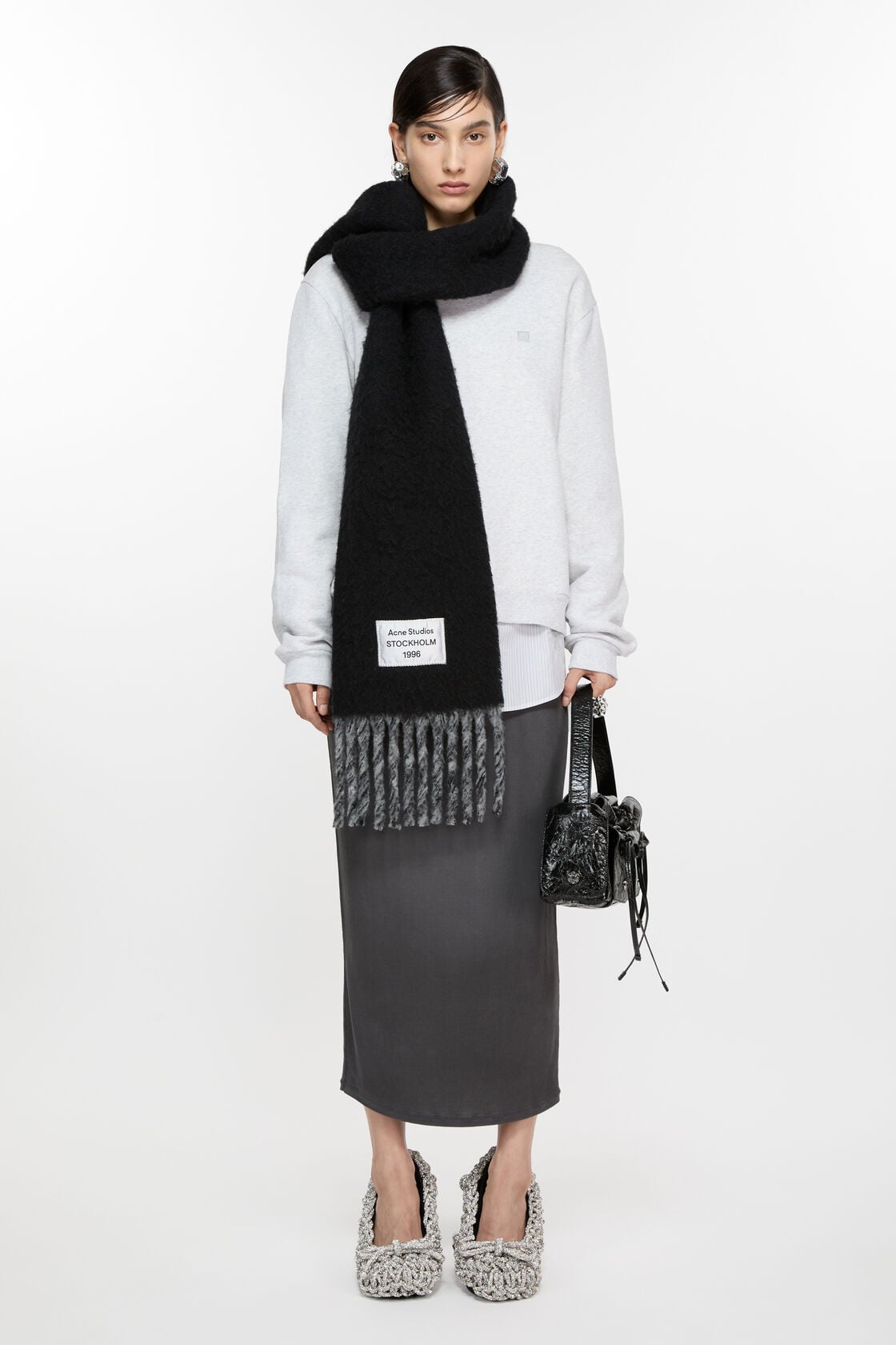 Bicolour Alpaca Scarf, Black/grey, 2000x