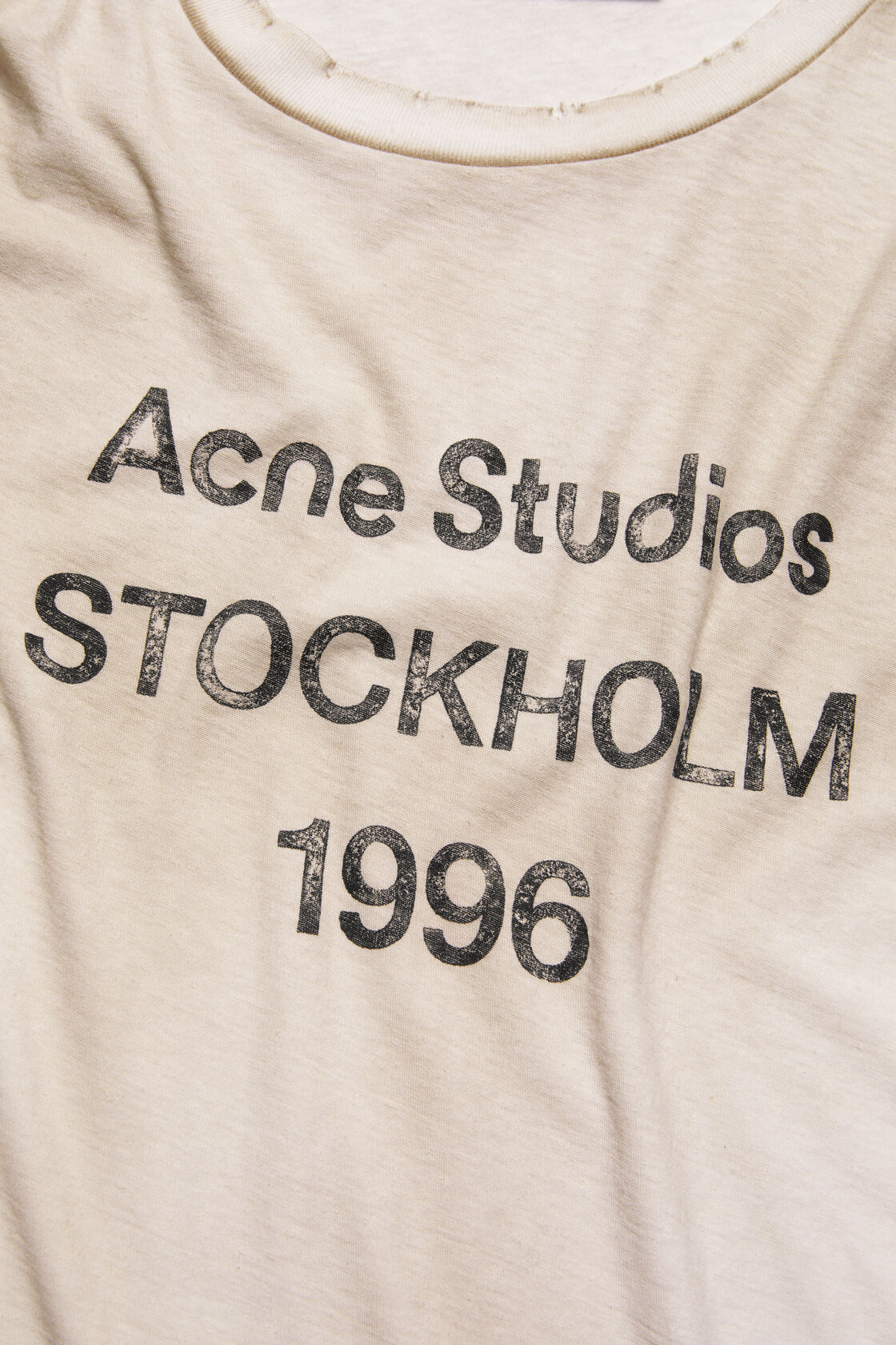 Logo t-shirt - Relaxed fit, Dusty white, 2000x
