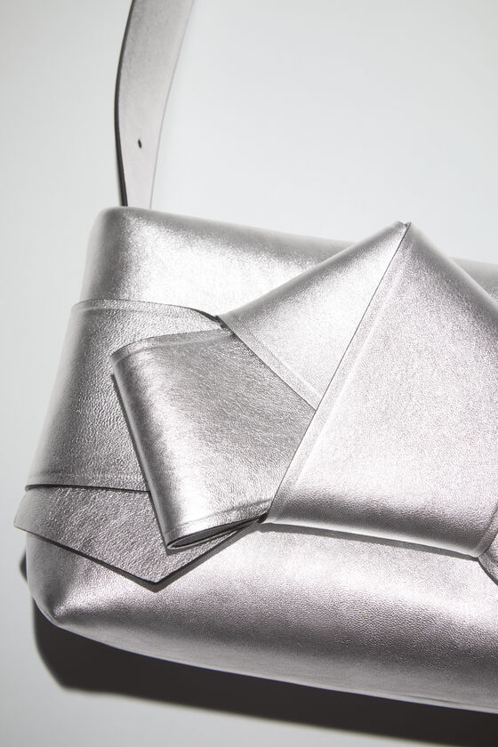Acne Studios - Musubi shoulder bag - Silver 