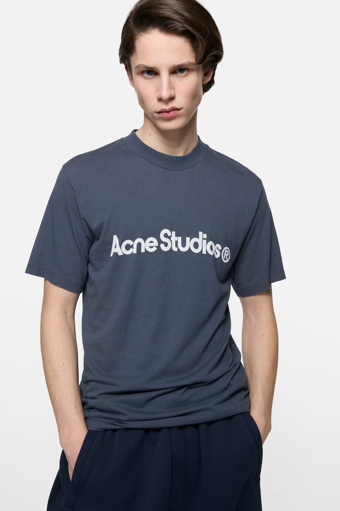 Graphic t-shirt, Navy blue, 2000x