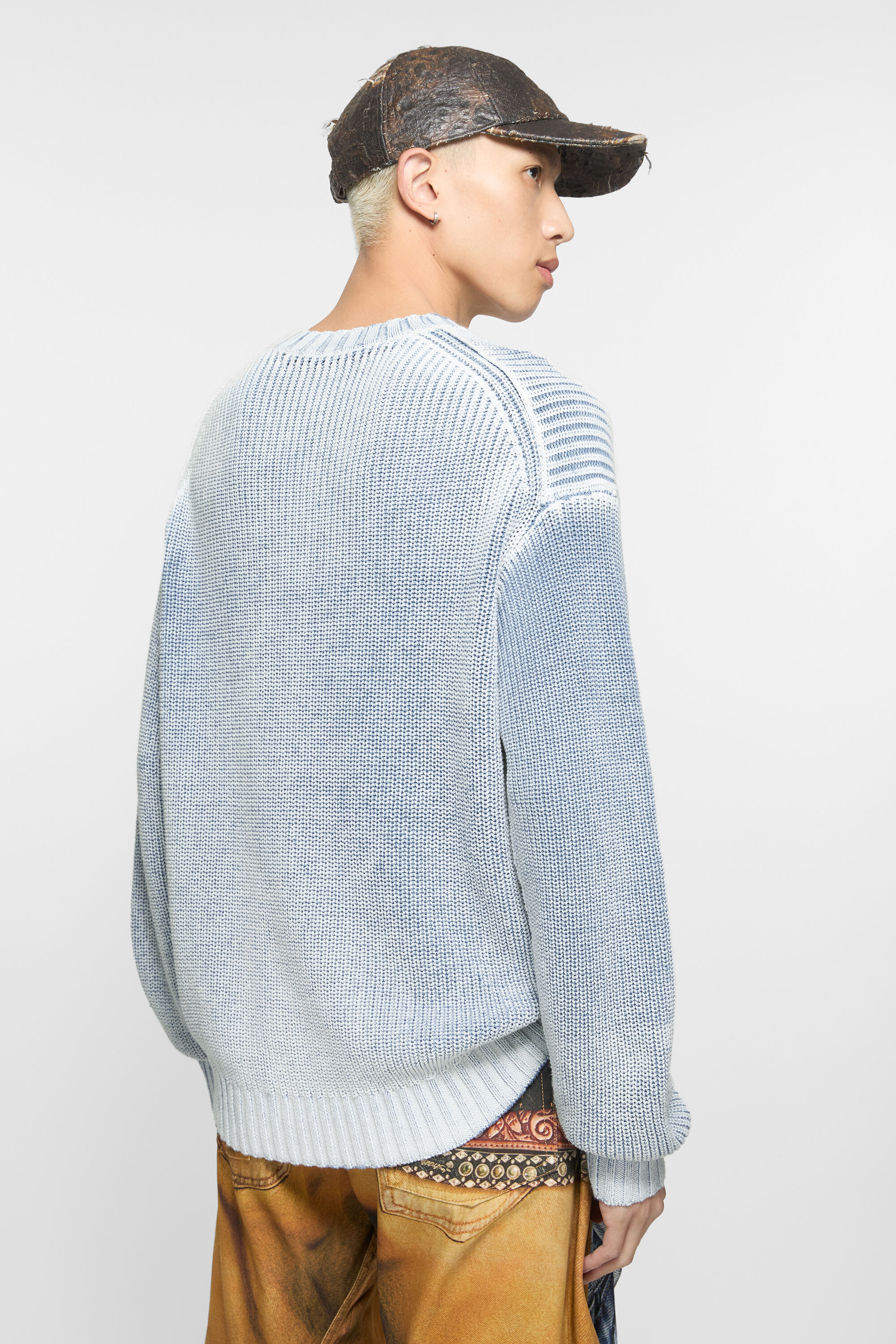 Acne Studios クルーネックセーター メンズ