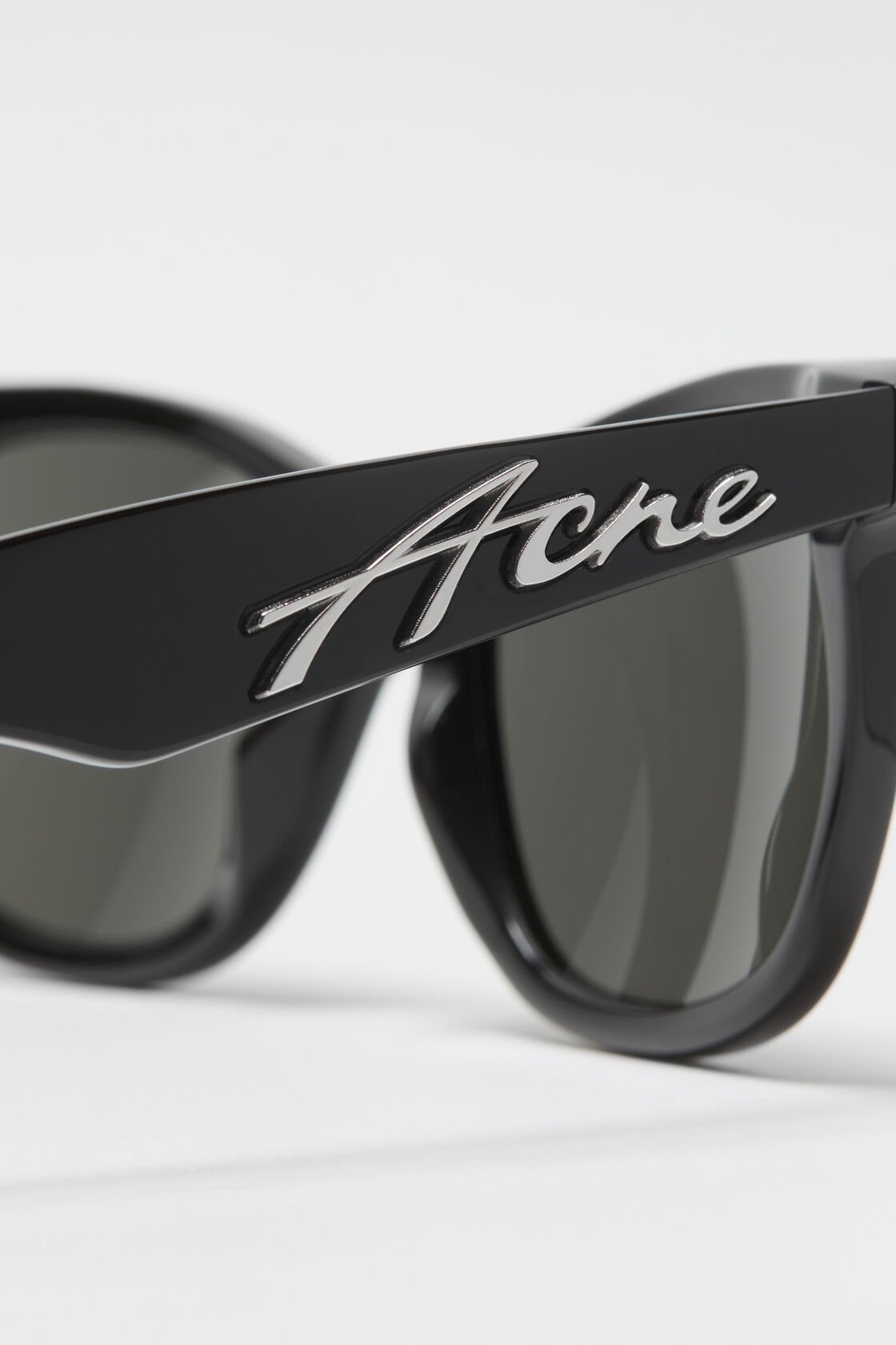 Square-frame sunglasses, Black/black, 2000x