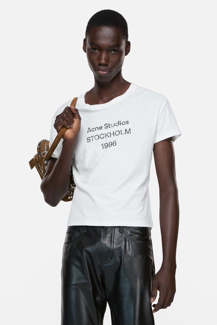 FN-UX-TSHI000180, Off white