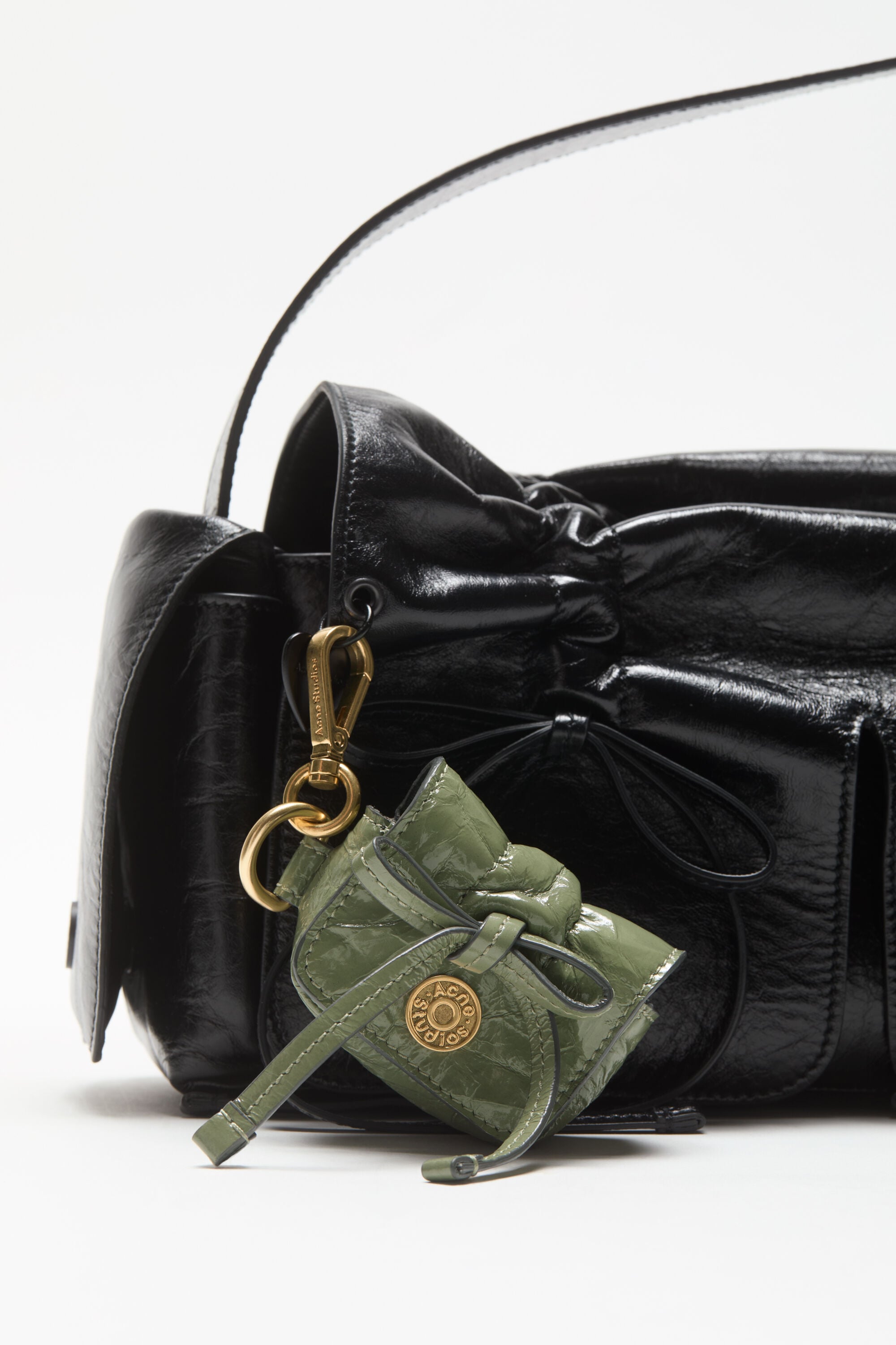 Acne Studios - Multipocket headphones case - Wheat green